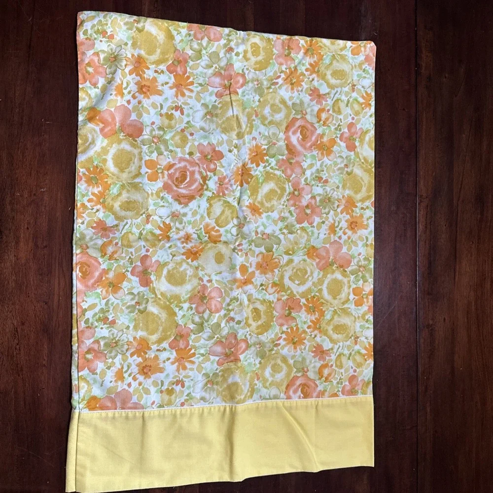 Vintage 60s 70s STANDARD Pillowcases Utica Stevens Yellow Peach Floral Set of 2